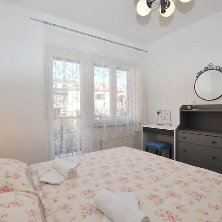 Apartment M&n *